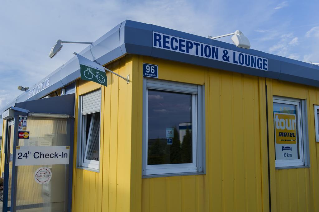Tour-Motel Wilfersdorf  エクステリア 写真